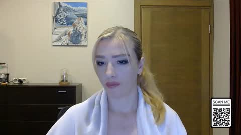 Snapshot of wild_silk_desire chatting on October 2025 02:16:01 PM Alina online show from October 2025 02:16:01 PM