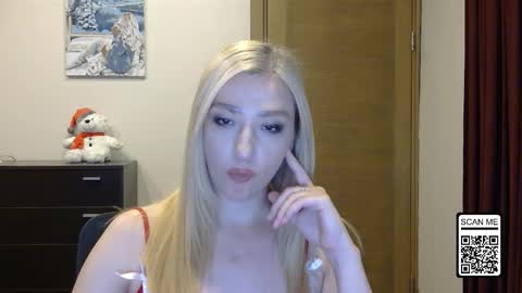 Snapshot of wild_silk_desire chatting on December 2025 07:53:02 PM Alina online show from December 2025 07:53:02 PM