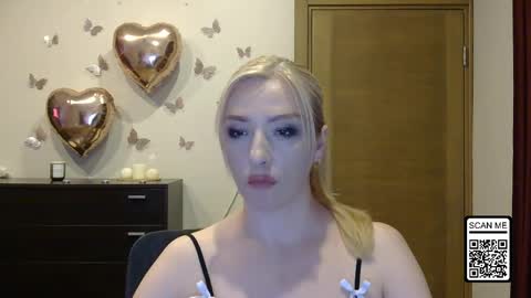 Snapshot of wild_silk_desire chatting on May 2026 02:47:02 PM Alina online show from May 2026 02:47:02 PM