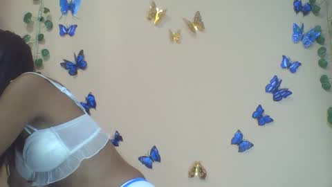 Snapshot of wildah chatting on May 2026 12:10:02 PM wildah online show from May 2026 12:10:02 PM