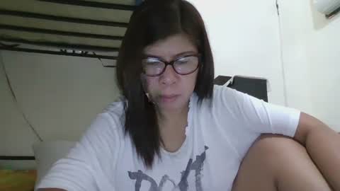 Snapshot of wildbrownchick69 chatting on February 2025 10:59:02 AM WildChick online show from February 2025 10:59:02 AM