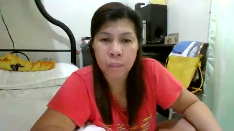 Snapshot of wildbrownchick69 chatting on November 2025 11:38:01 PM WildChick online show from November 2025 11:38:01 PM