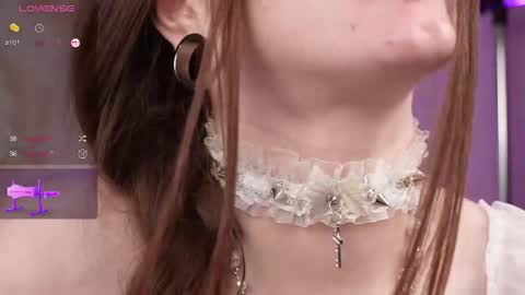 Snapshot of wilder_weinn chatting on November 2025 12:30:01 PM .. alice .. online show from November 2025 12:30:01 PM