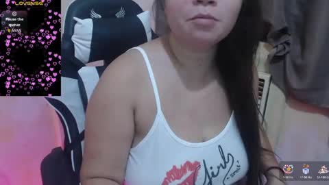 wildhotasianx online show from April 2026 06:16:02 PM