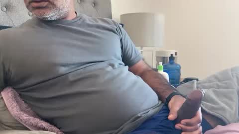 Snapshot of wildhungry chatting on January 2025 05:29:01 PM wildhungry online show from January 2025 05:29:01 PM