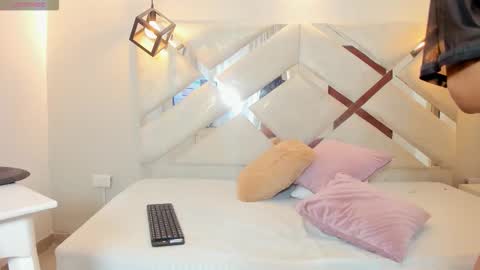 Snapshot of wildkiitty chatting on February 2026 05:13:02 AM Kitty online show from February 2026 05:13:02 AM