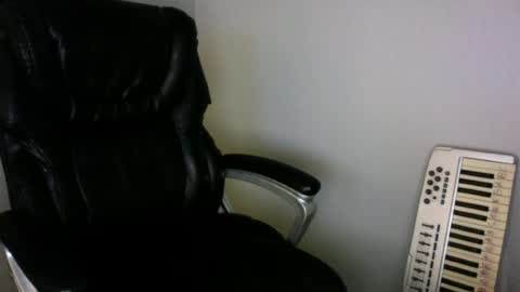 wildnight007 online show from July 2026 05:12:01 AM