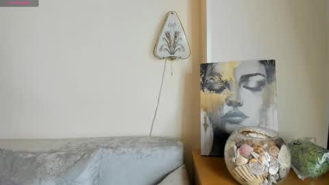 Mila 3 online show from December 2025 05:24:02 AM