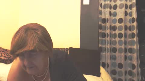 WildRedCat online show from March 2026 09:31:02 PM