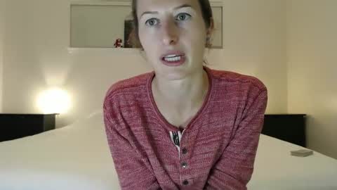 Snapshot of wildrose_l chatting on December 2024 01:03:02 AM WildRose L - check my Pinned tweet if you dont see me online within 5 minutes after Ive sent email notifications online show from December 2024 01:03:02 AM