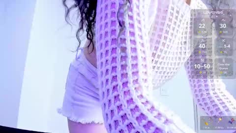 WildSelena online show from November 2025 06:15:01 PM