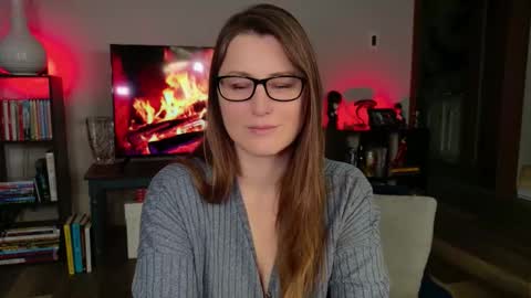 Snapshot of wildsouthernpeach chatting on January 2026 03:50:02 PM Ivy online show from January 2026 03:50:02 PM