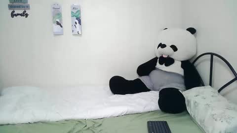 Rhean online show from January 2025 02:56:02 PM