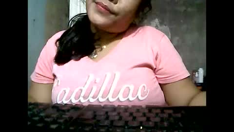 wildveron_205 online show from December 2025 12:25:02 PM