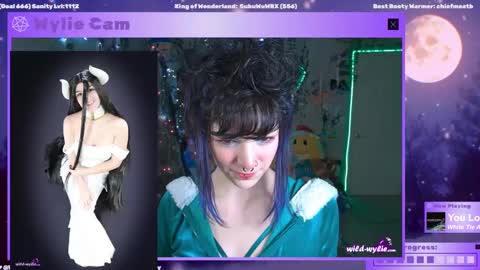 Snapshot of wildwylie chatting on December 2024 03:02:02 AM Wylie Wanderlust online show from December 2024 03:02:02 AM