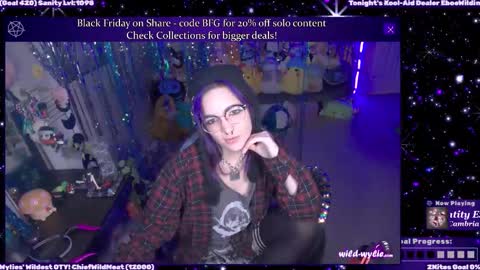 Snapshot of wildwylie chatting on November 2025 03:50:01 AM Wylie Wanderlust online show from November 2025 03:50:01 AM