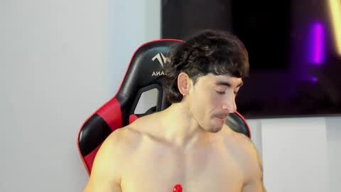 will_ferrari300 online show from February 2026 05:16:02 AM