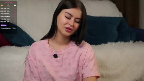 Snapshot of willalwaysloveyouuuuu chatting on November 2025 01:09:02 AM Eva online show from November 2025 01:09:02 AM