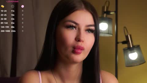 Snapshot of willalwaysloveyouuuuu chatting on December 2025 01:11:02 AM Eva online show from December 2025 01:11:02 AM