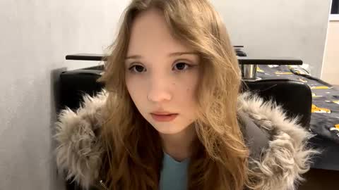 Olivia online show from December 2025 03:17:02 PM