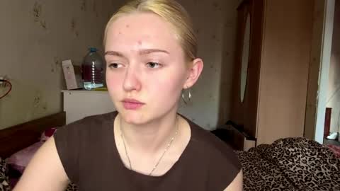 Sophia online show from April 2026 02:39:01 PM