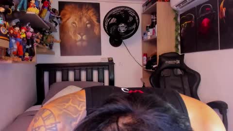 Dracko online show from December 2025 02:17:02 AM