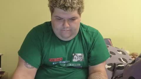 Willy online show from December 2025 11:32:01 PM