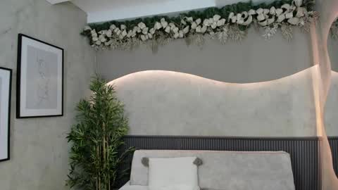 Ms Willow online show from December 2024 06:05:01 PM