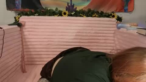 Willow online show from April 2026 11:19:02 PM