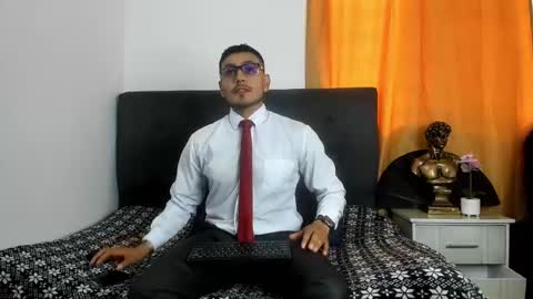 Snapshot of willsandler1 chatting on March 2025 05:29:01 PM Will Sandler online show from March 2025 05:29:01 PM