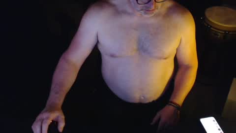 Snapshot of willwill2222 chatting on May 2026 01:58:02 AM John online show from May 2026 01:58:02 AM