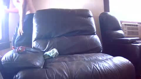 Snapshot of willydogg83 chatting on September 2025 10:15:02 PM willydogg83 online show from September 2025 10:15:02 PM