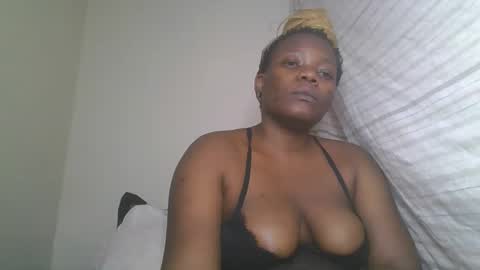 Snapshot of willyoubemine1 chatting on January 2025 11:06:01 PM willyoubemine1 online show from January 2025 11:06:01 PM