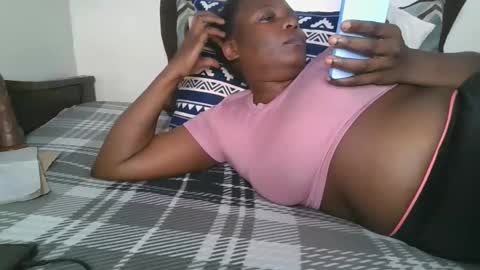 Snapshot of willyoubemine1 chatting on February 2025 04:34:01 AM willyoubemine1 online show from February 2025 04:34:01 AM