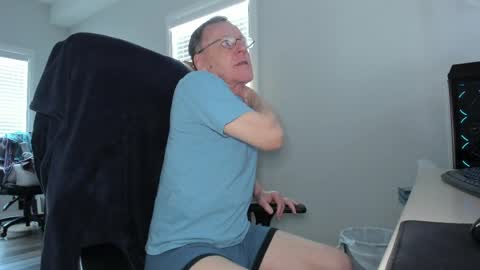 WillySkynn online show from June 2026 04:24:02 PM