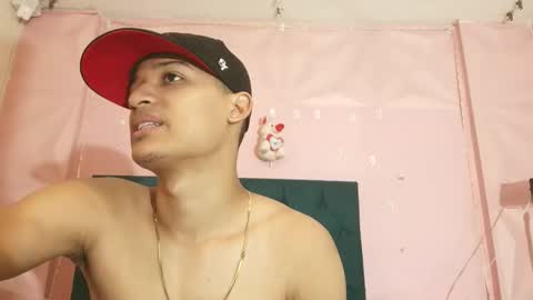 Snapshot of willytal2025 chatting on December 2025 04:11:01 PM willytal2025 online show from December 2025 04:11:01 PM