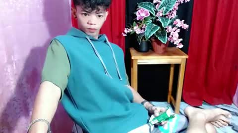 Snapshot of win_boy chatting on June 2026 09:32:02 AM win_boy online show from June 2026 09:32:02 AM