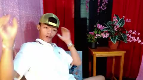 Snapshot of win_boy chatting on July 2026 01:51:02 AM win_boy online show from July 2026 01:51:02 AM