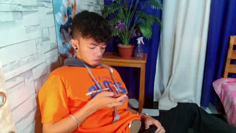 Snapshot of win_boy chatting on July 2026 03:55:01 PM win_boy online show from July 2026 03:55:01 PM