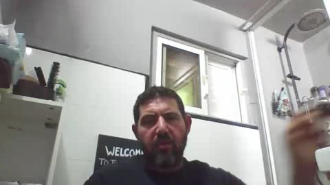 Snapshot of windowpane5 chatting on February 2025 05:08:01 PM windowpane online show from February 2025 05:08:01 PM