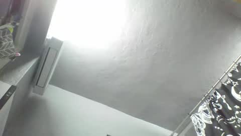 Snapshot of windowpane5 chatting on February 2025 07:25:02 PM windowpane online show from February 2025 07:25:02 PM