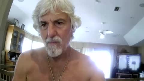 Snapshot of winedog2020 chatting on May 2026 02:24:02 PM Gundja Man online show from May 2026 02:24:02 PM