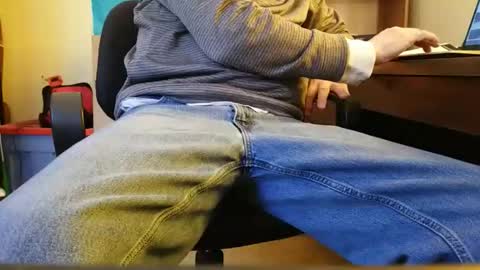 Snapshot of winertzo29 chatting on December 2025 04:00:01 PM Winertzo29 online show from December 2025 04:00:01 PM