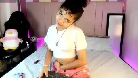 Snapshot of winnifer_gonzalez chatting on March 2025 04:56:01 AM Winnifer Gonzalez online show from March 2025 04:56:01 AM
