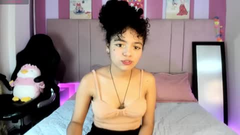 Snapshot of winnifer_gonzalez chatting on March 2025 03:35:01 AM Winnifer Gonzalez online show from March 2025 03:35:01 AM