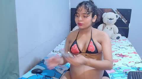 Snapshot of winnifer_gonzalez chatting on October 2025 03:29:02 AM Winnifer Gonzalez online show from October 2025 03:29:02 AM