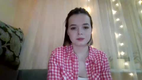 Emma  online show from December 2024 03:55:01 PM
