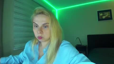 Winter Miracle online show from November 2025 08:26:01 AM