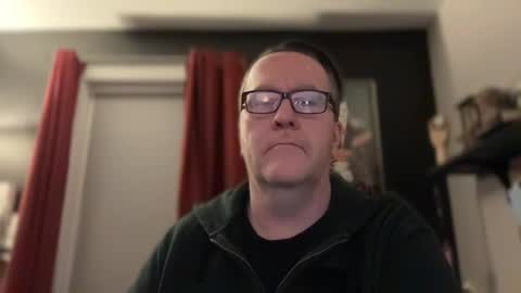 Snapshot of wintyr chatting on January 2025 02:43:02 AM wintyr online show from January 2025 02:43:02 AM