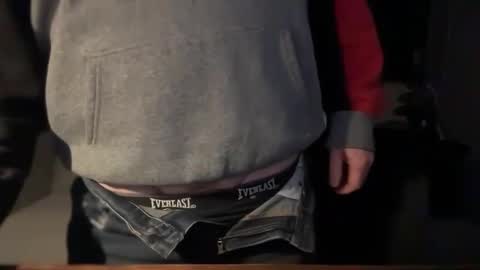 Snapshot of wintyr chatting on March 2025 02:19:02 AM wintyr online show from March 2025 02:19:02 AM